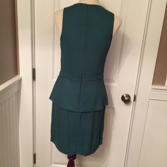 TIBI DRESS GREEN SHEATH SLEEVELESS PEPLUM Size 8 - Picture 5 of 6
